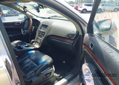 2011 Lincoln Mkt из США, поврежденный, VIN 2LMHJ5FR5BBJ54210